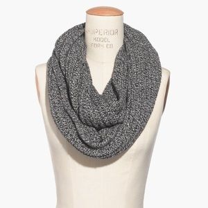 Madewell Softest Rib Circle Scarf